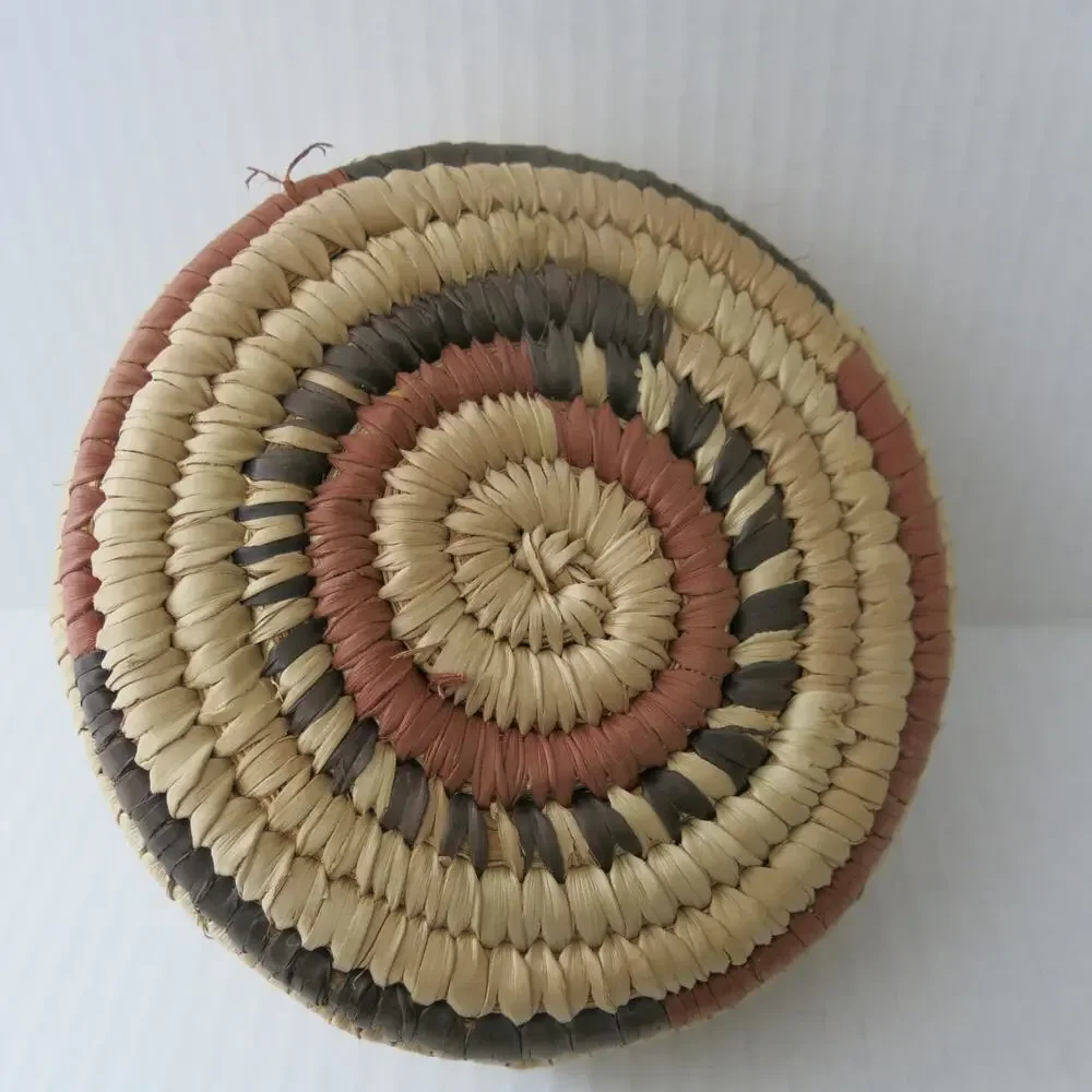 AFRICAN Hand Woven Hanging Basket Grass Tribal Ethnic Lid and Loop Nigeria Tans